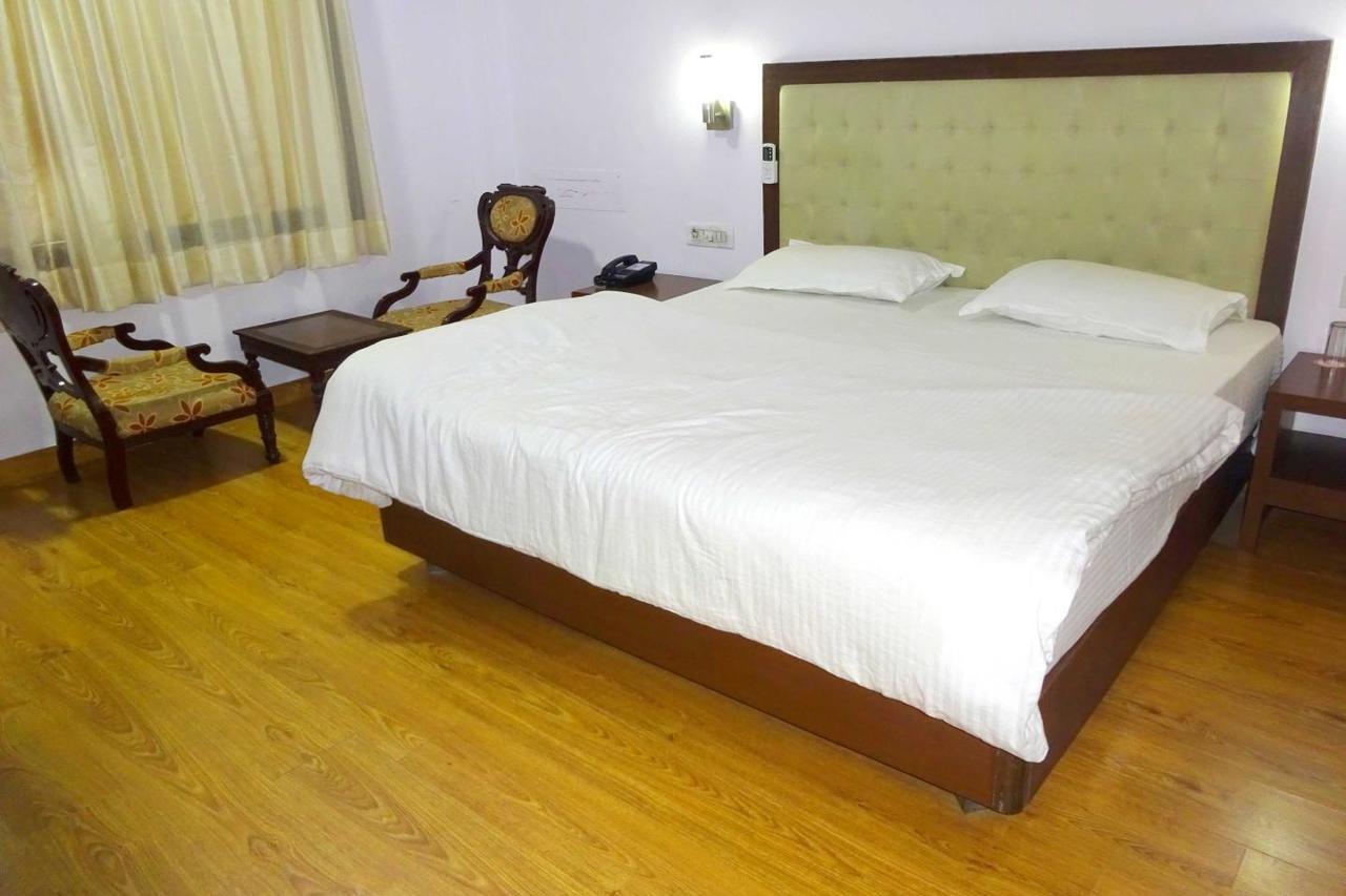 Hotel Utsav Nāthdwāra Dış mekan fotoğraf