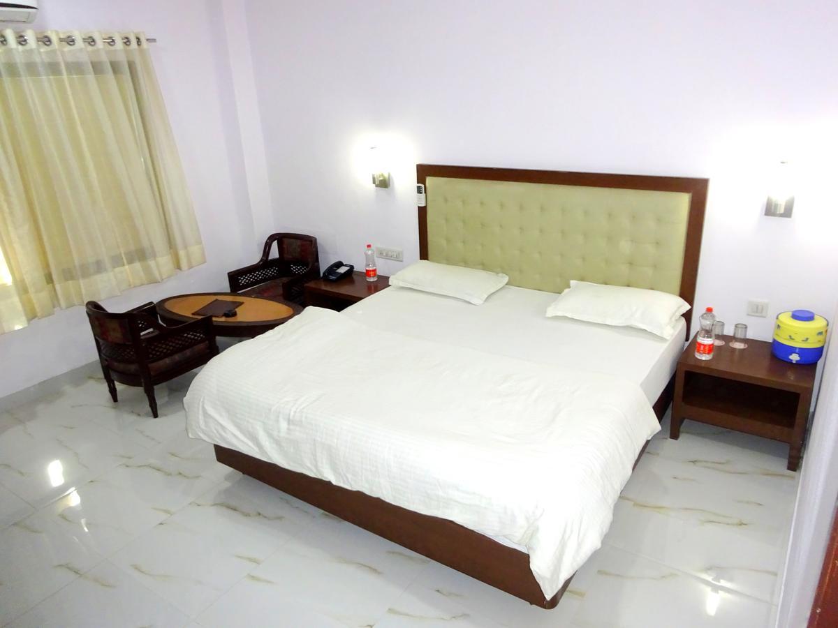 Hotel Utsav Nāthdwāra Dış mekan fotoğraf